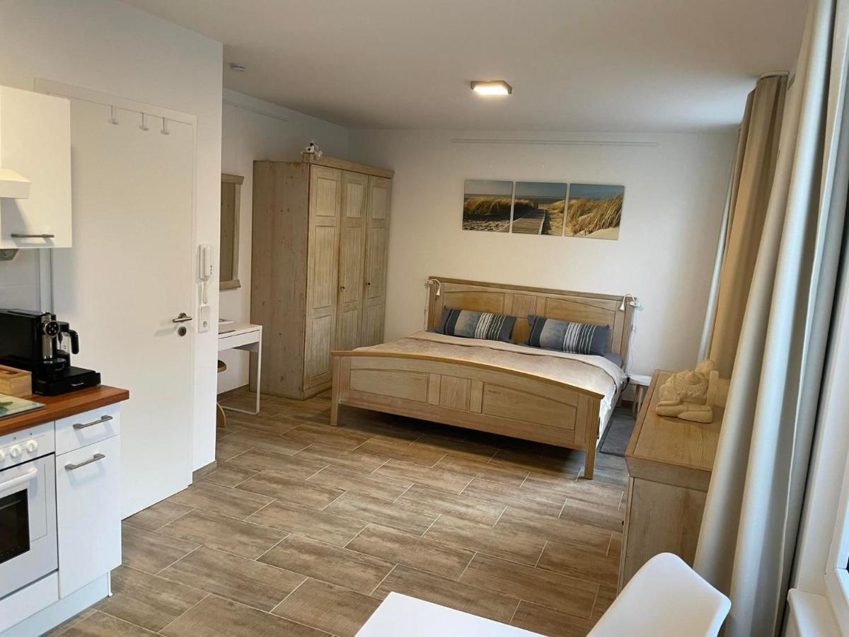 Tolles Apartment In Idyllischer Ruhiger Lage Брауншвайг Екстериор снимка
